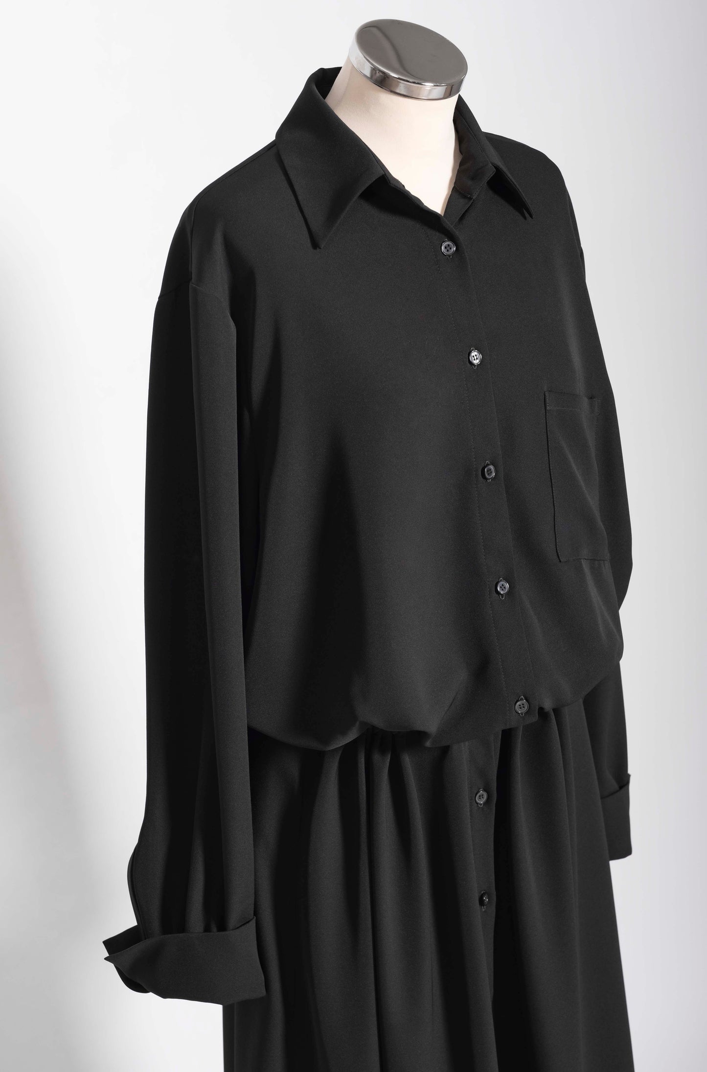 Abito a chemisir nero con coulisse