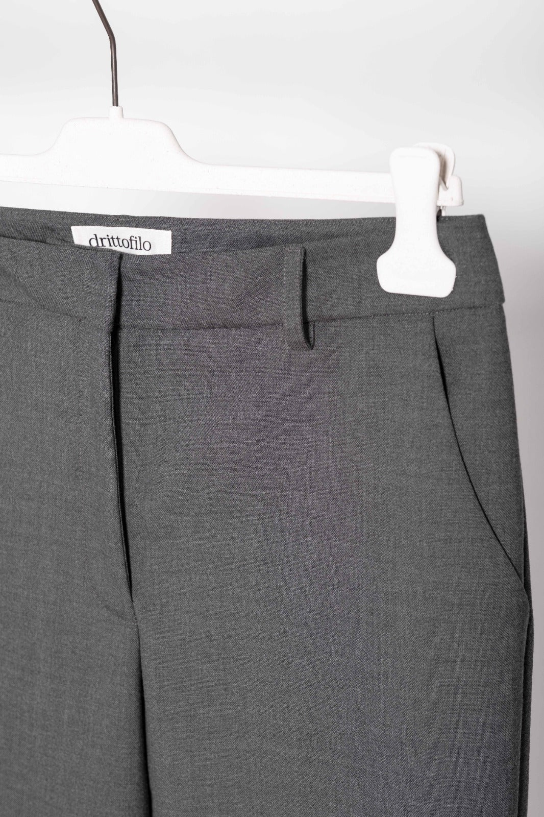 Pantalone a sigaretta grigio