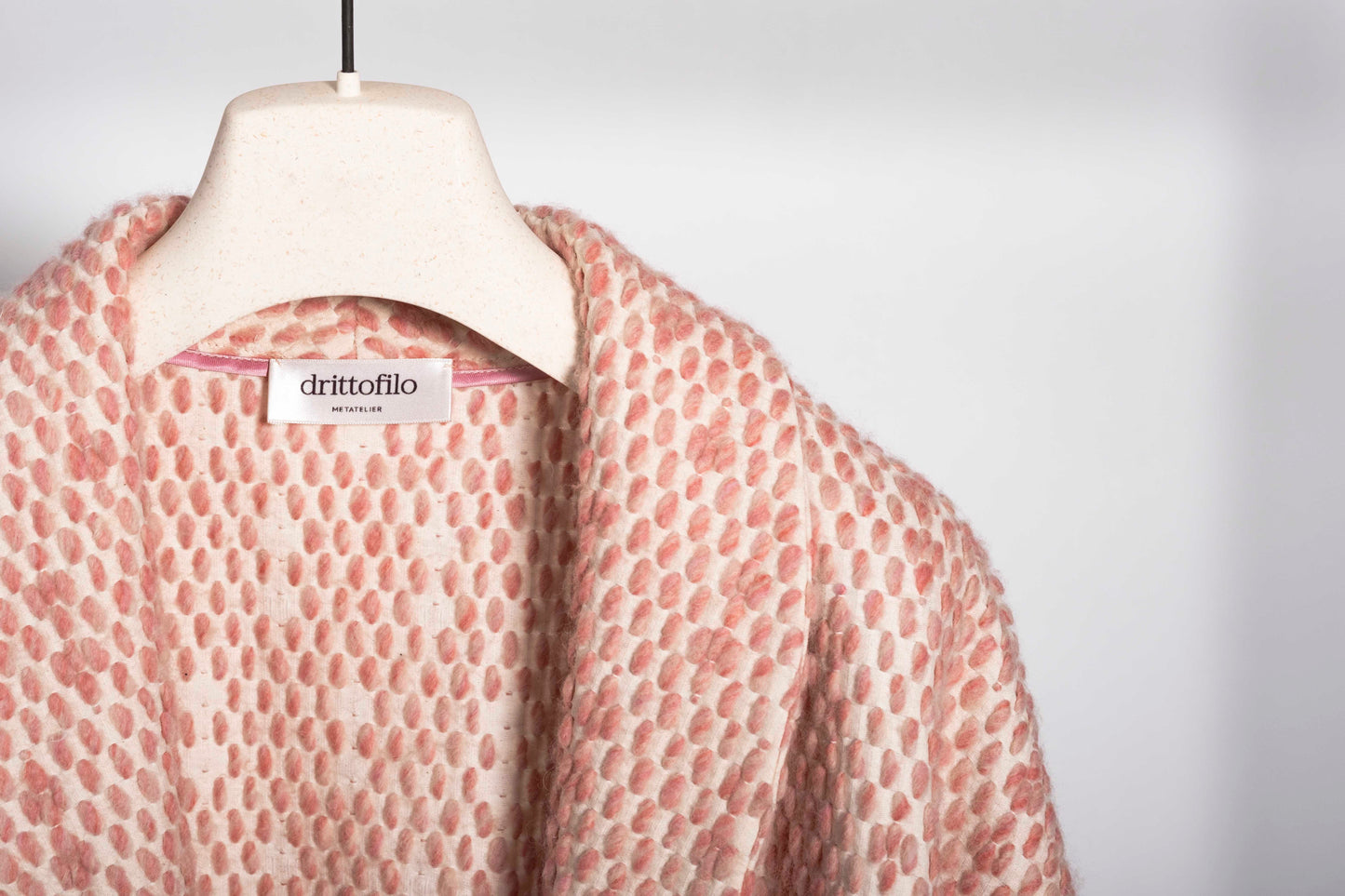 Giacca kimono rosa in lana