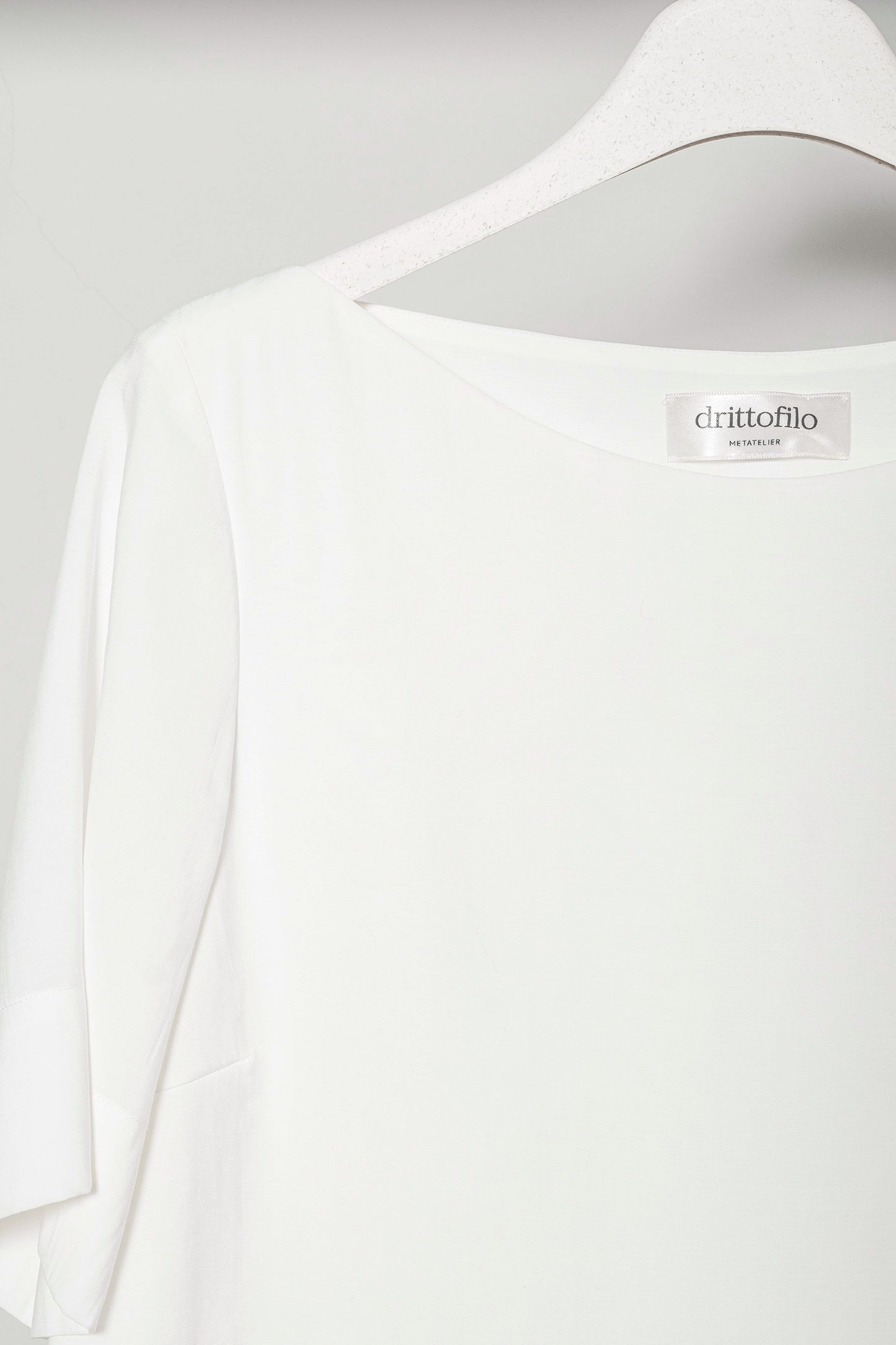Maglietta scollo a barchetta "Optical White"