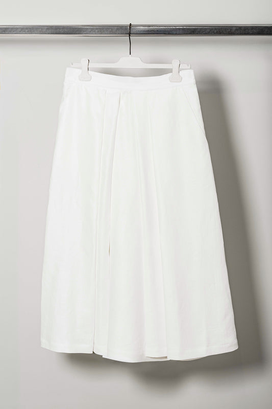 Gonna ruota a pieghe "Ethereal White" con tasche