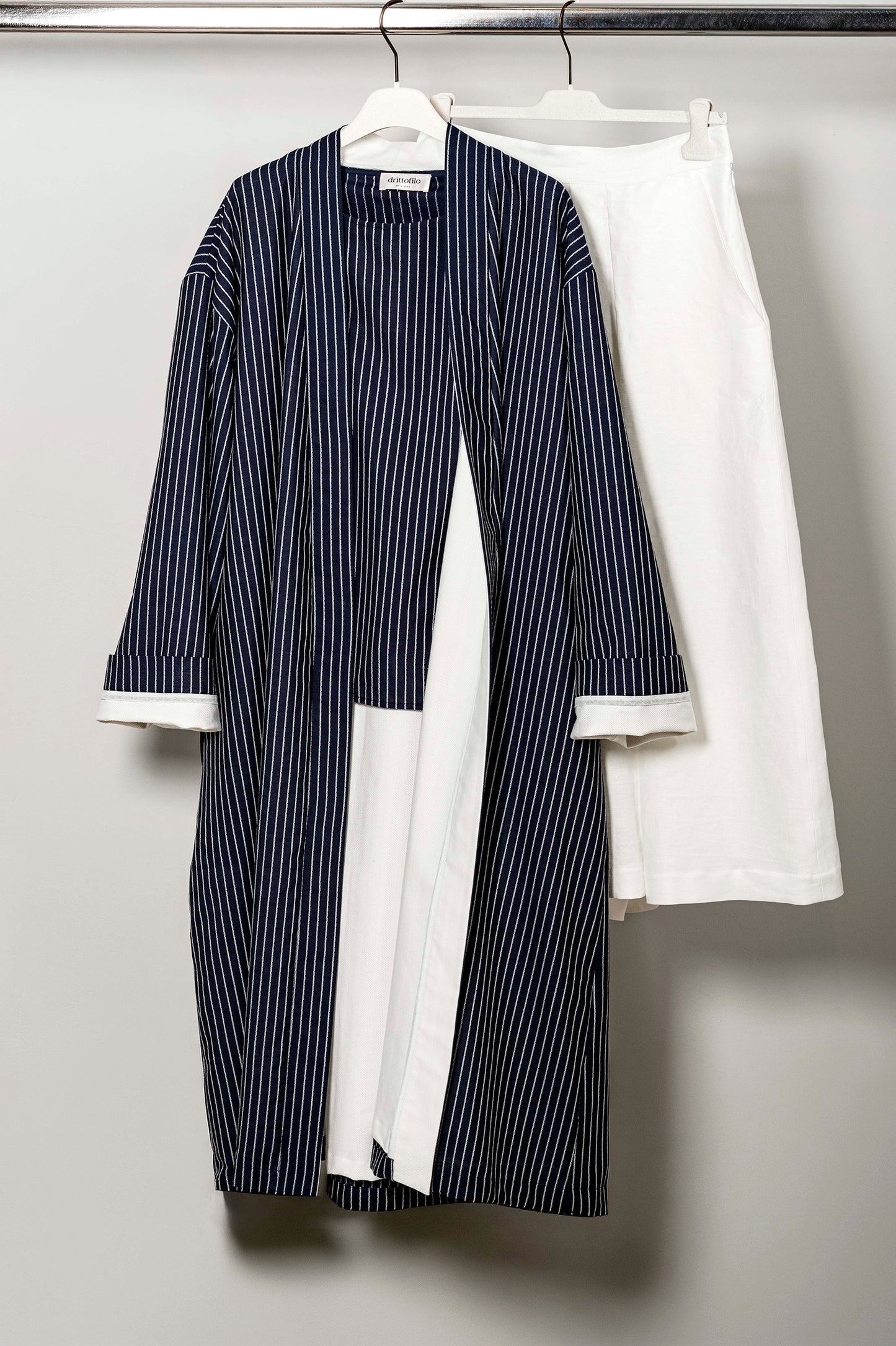 Vestaglia foderata Cottone "Navy Pinstripe" con risvolti